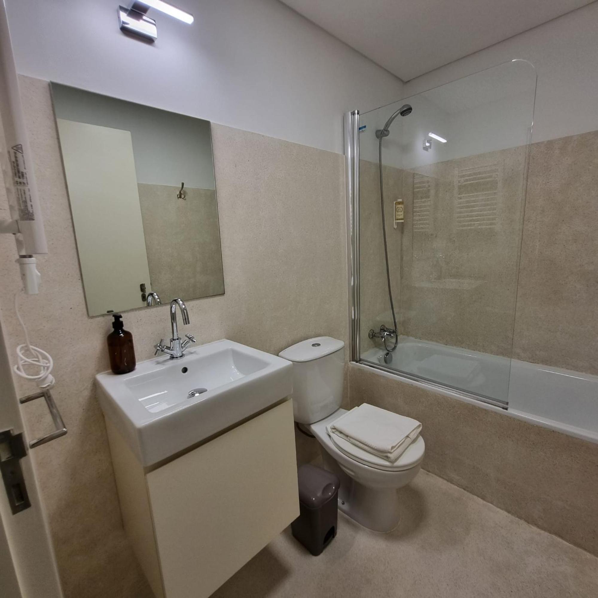 Neo Porto Apartment Bagian luar foto